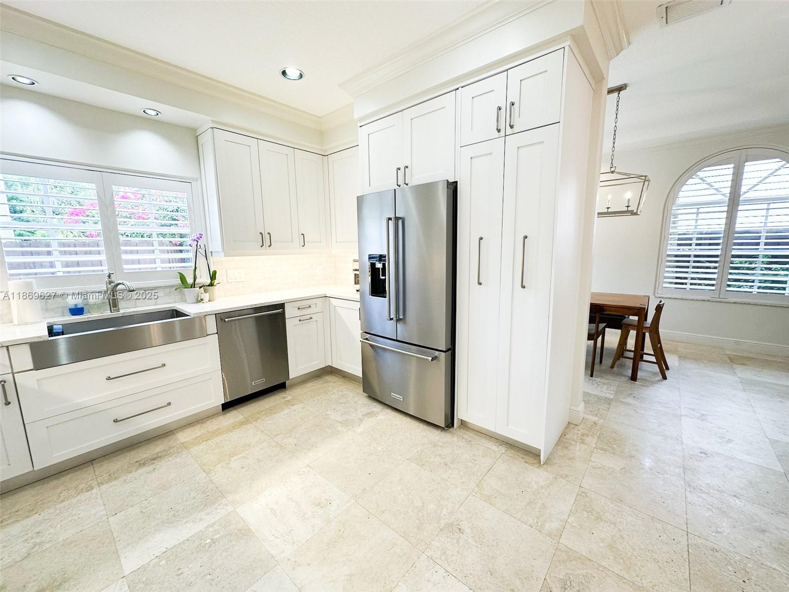 Victoria Mews - Residential Lease