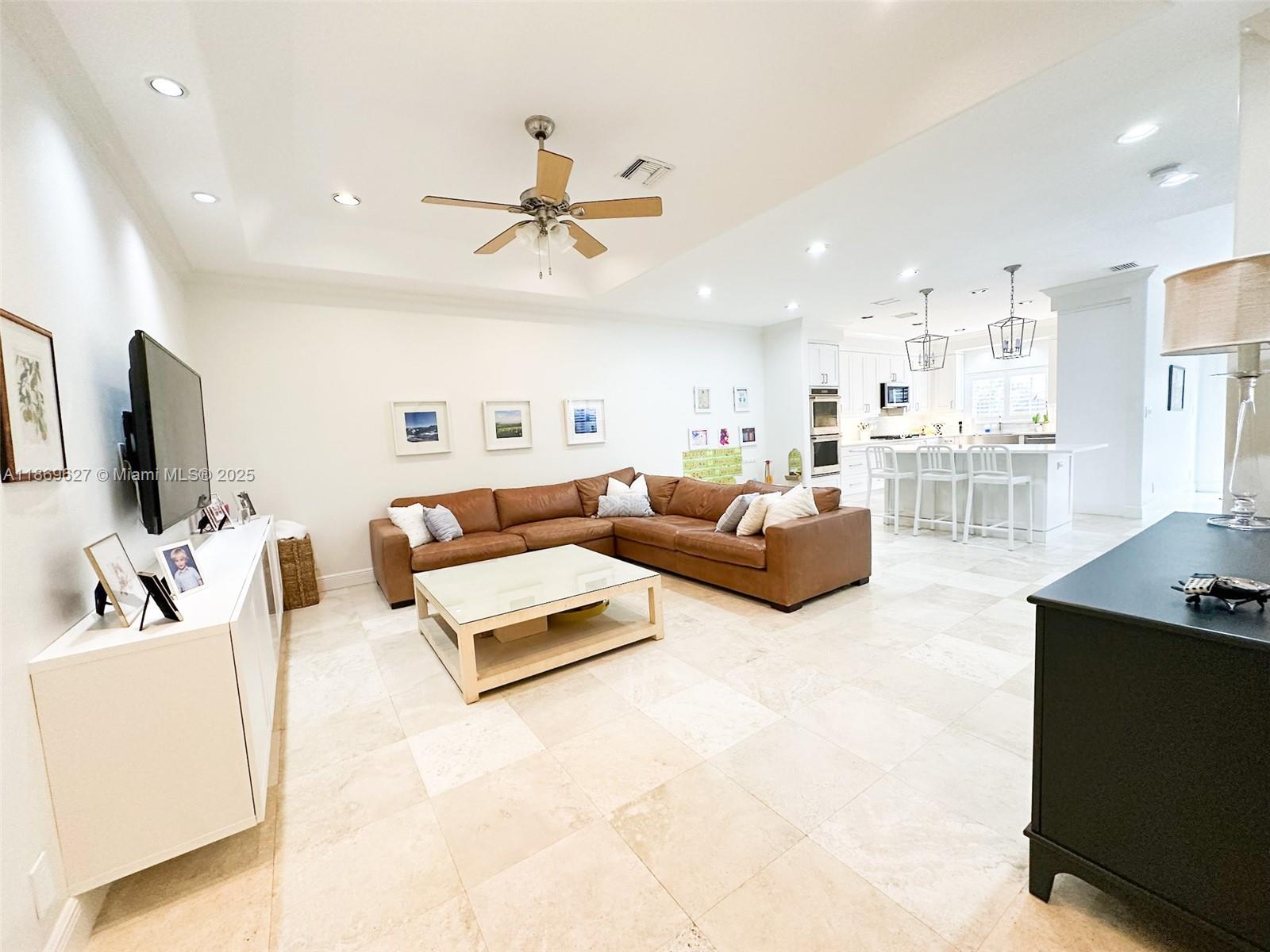 Victoria Mews - Residential Lease