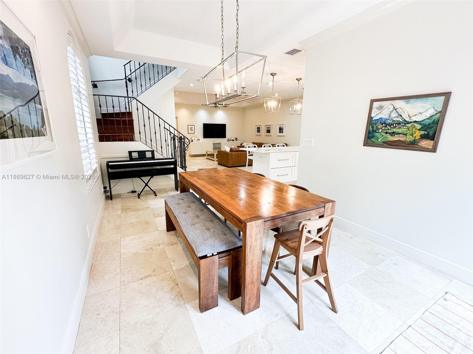 Victoria Mews - Residential Lease