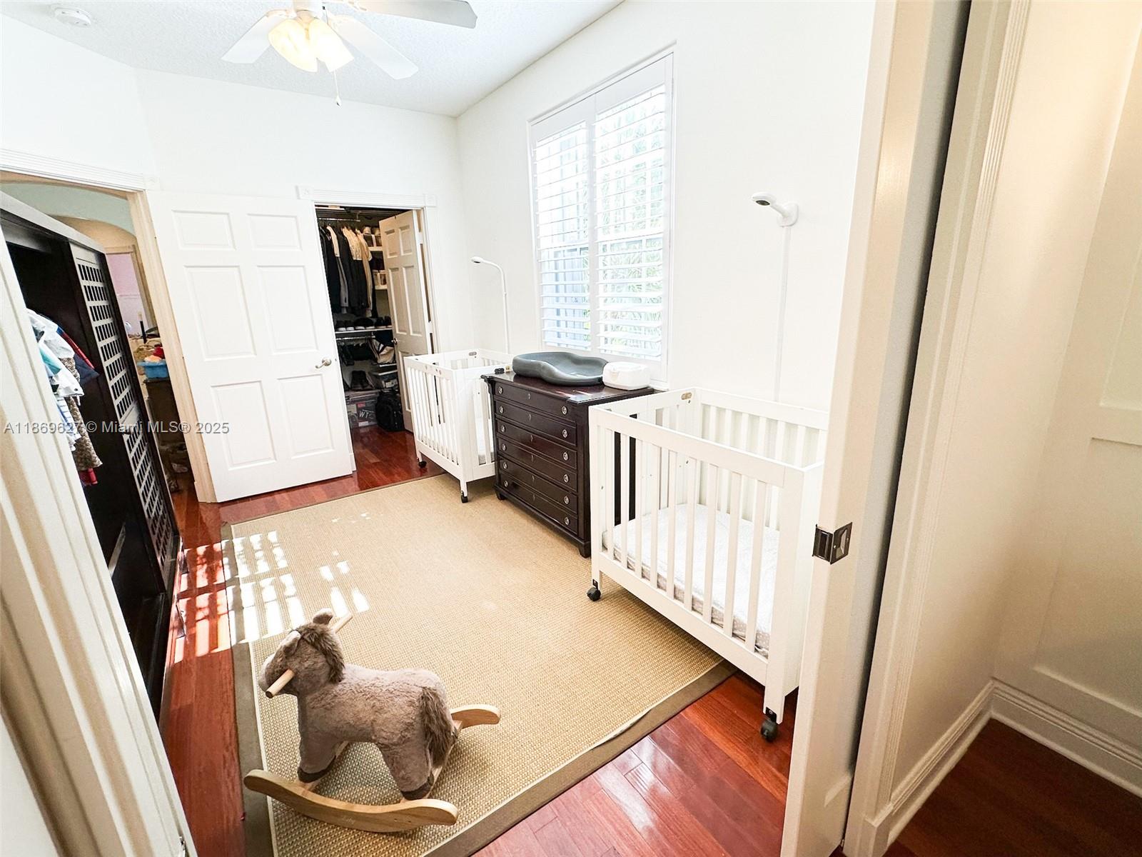 Victoria Mews - Residential Lease