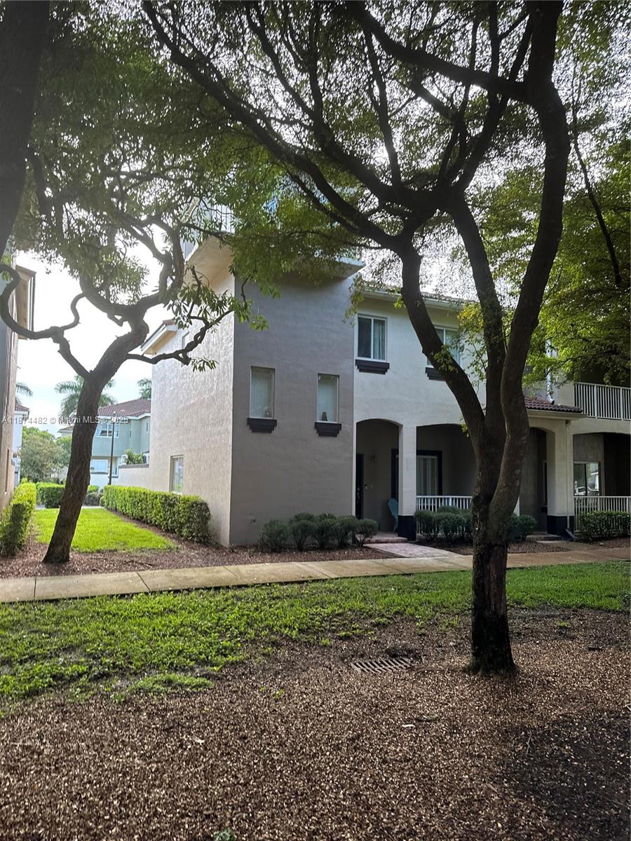 TOWNGATE NORTH - Residential
