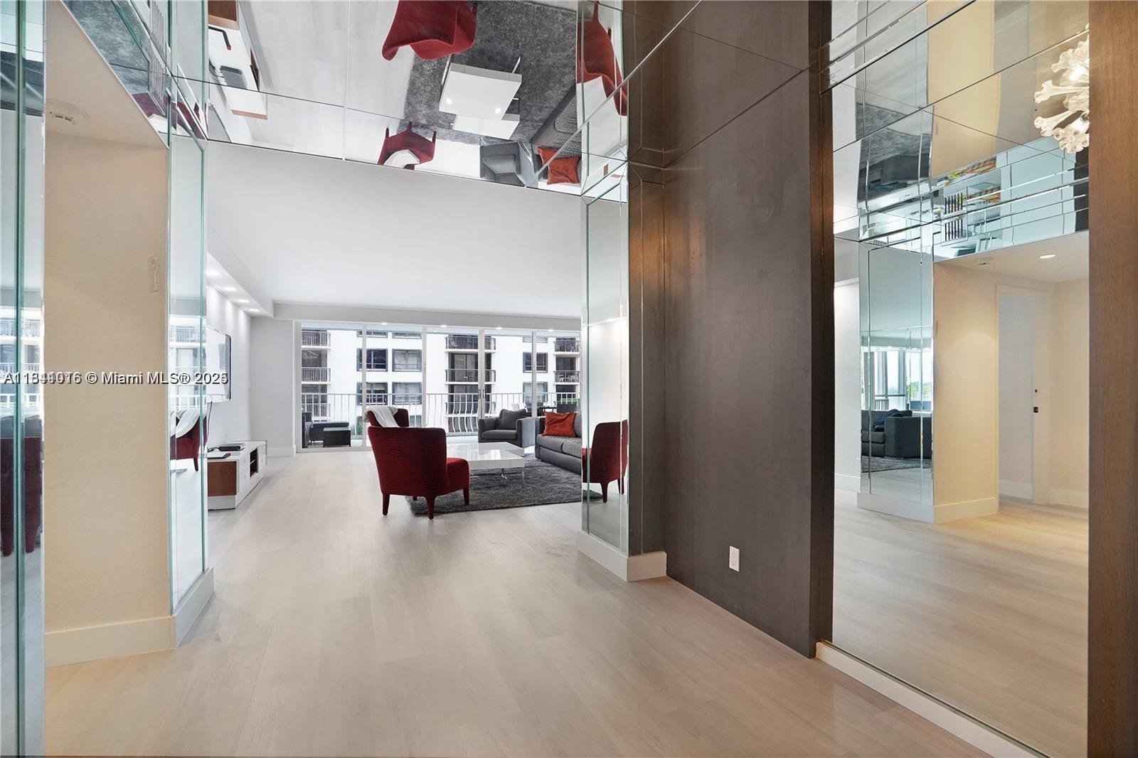 10155 Collins Ave 406, Bal Harbour, FL, 33154/$2,100,000 3 10155 Collins Ave 406