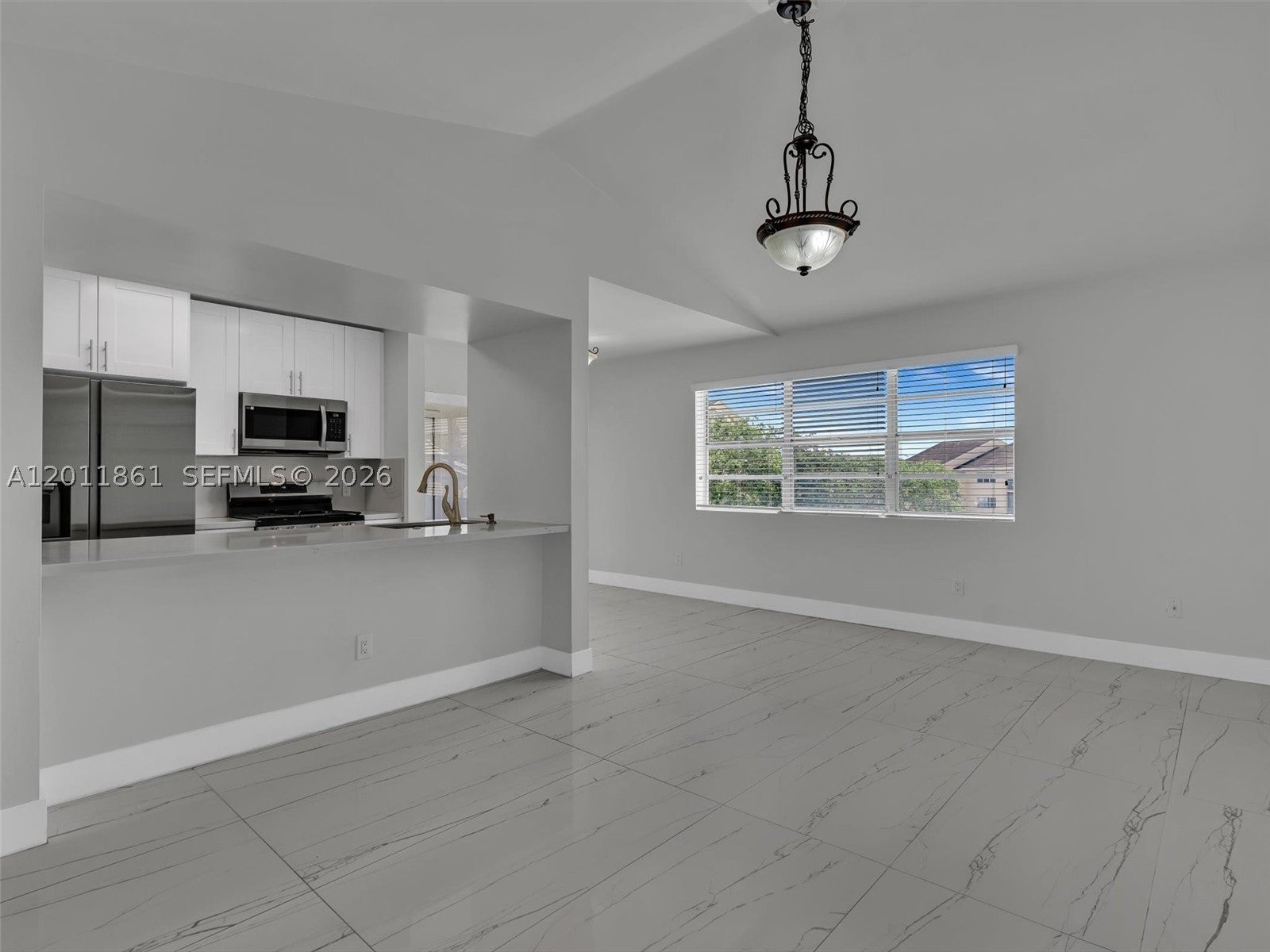 15325 SW 106th Ter 636