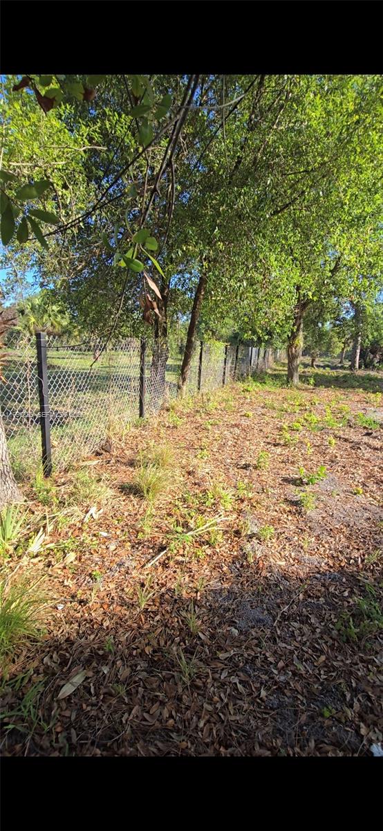 MONTURA SOUTH HALF (10080 - Land