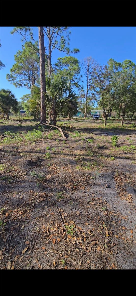 MONTURA SOUTH HALF (10080 - Land