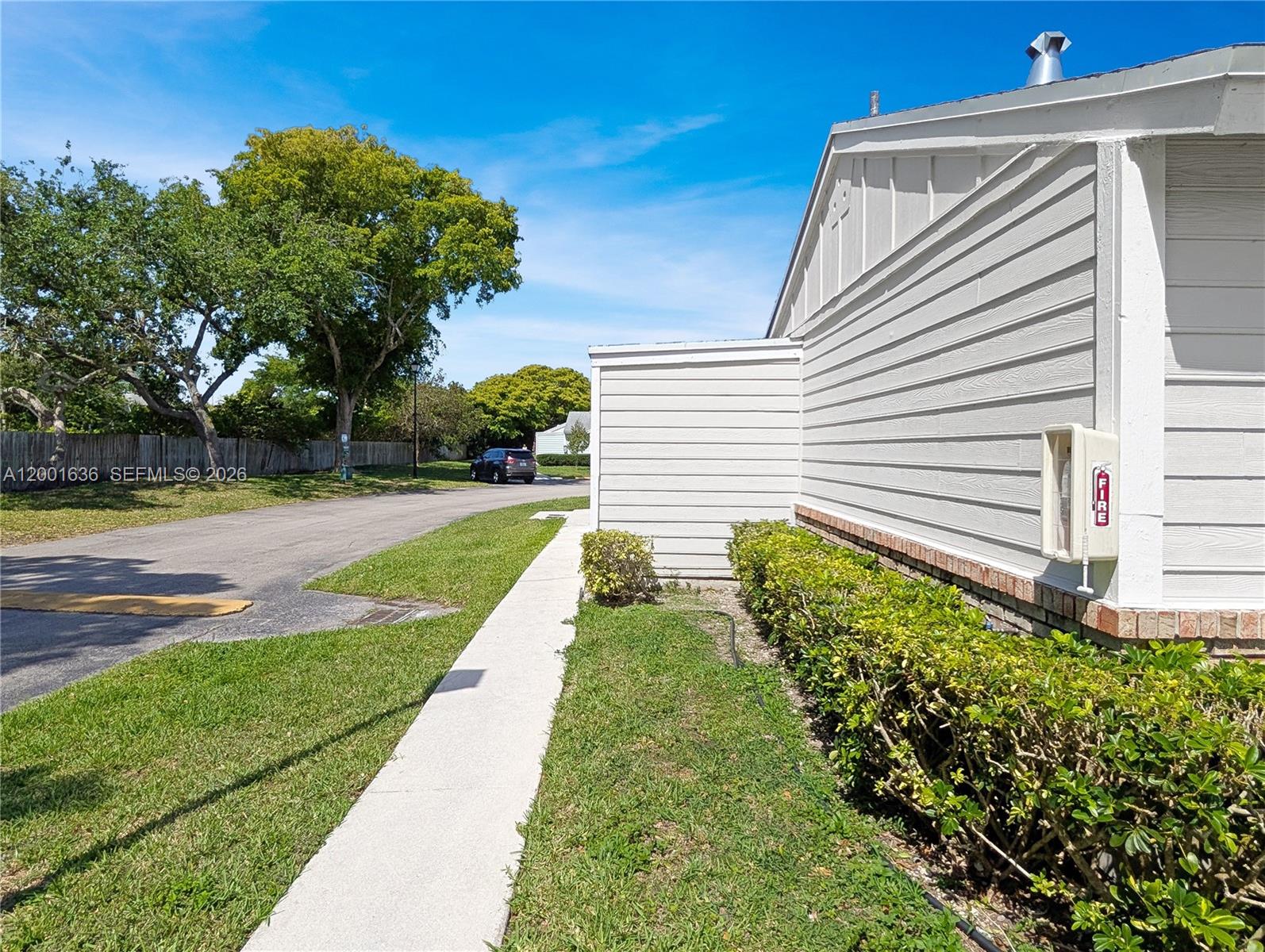 VILG HOMES COUNTRY WALK C - Residential