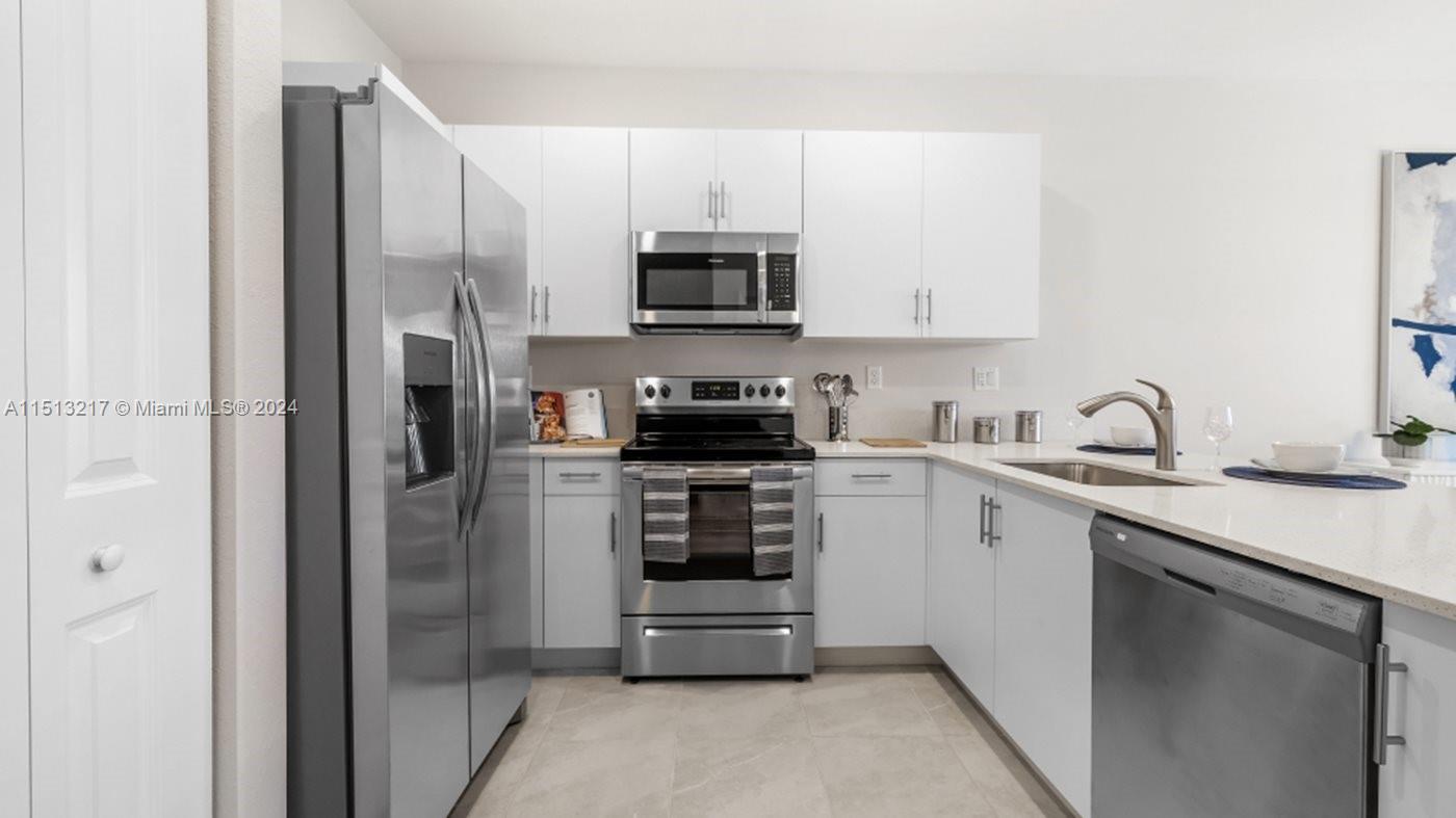 SIENA RESERVE - Residential Lease