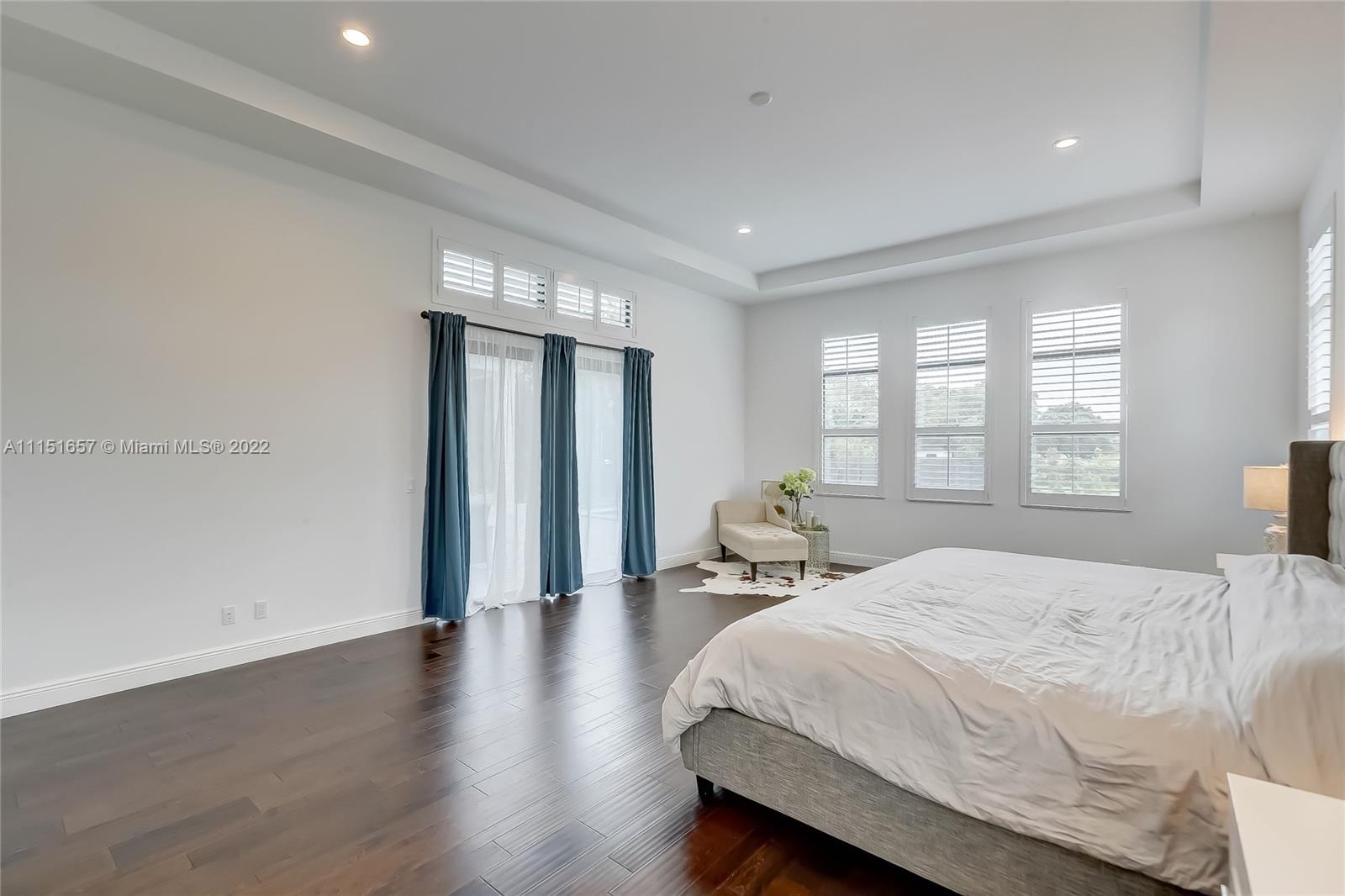 BELLA ACRE ESTATES - Residential