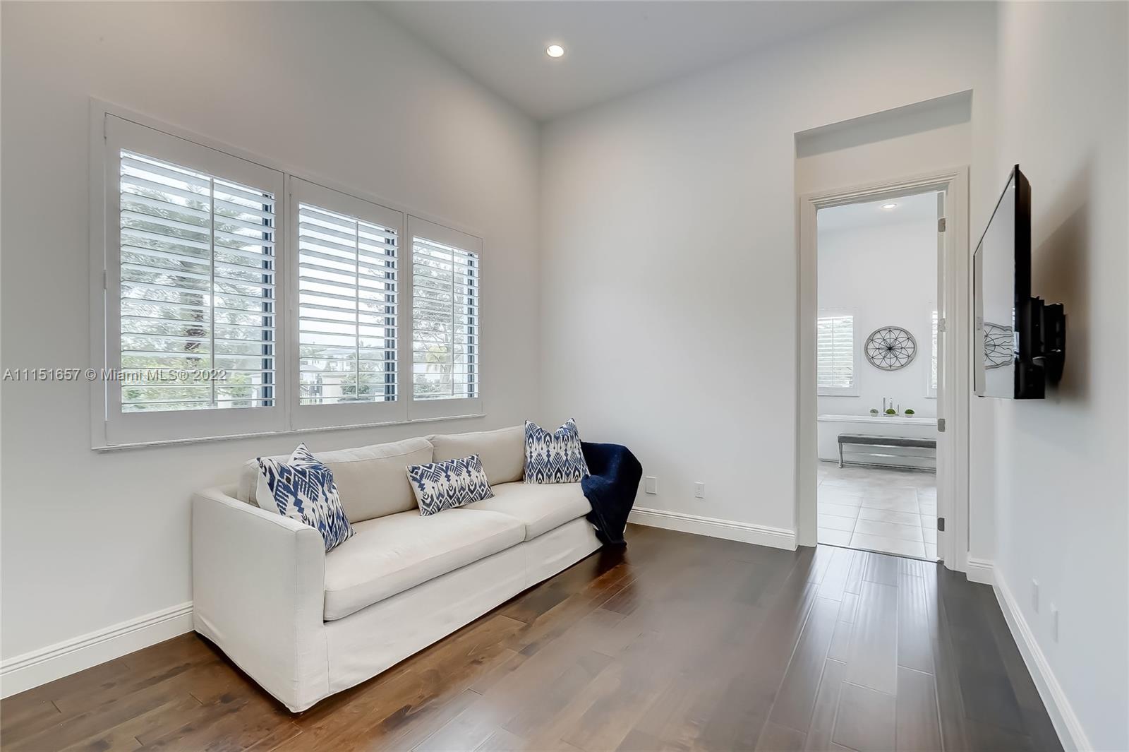 BELLA ACRE ESTATES - Residential