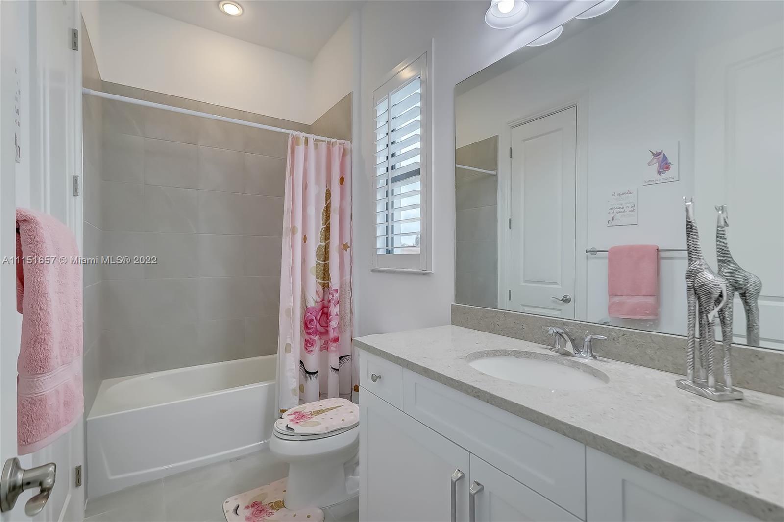 BELLA ACRE ESTATES - Residential