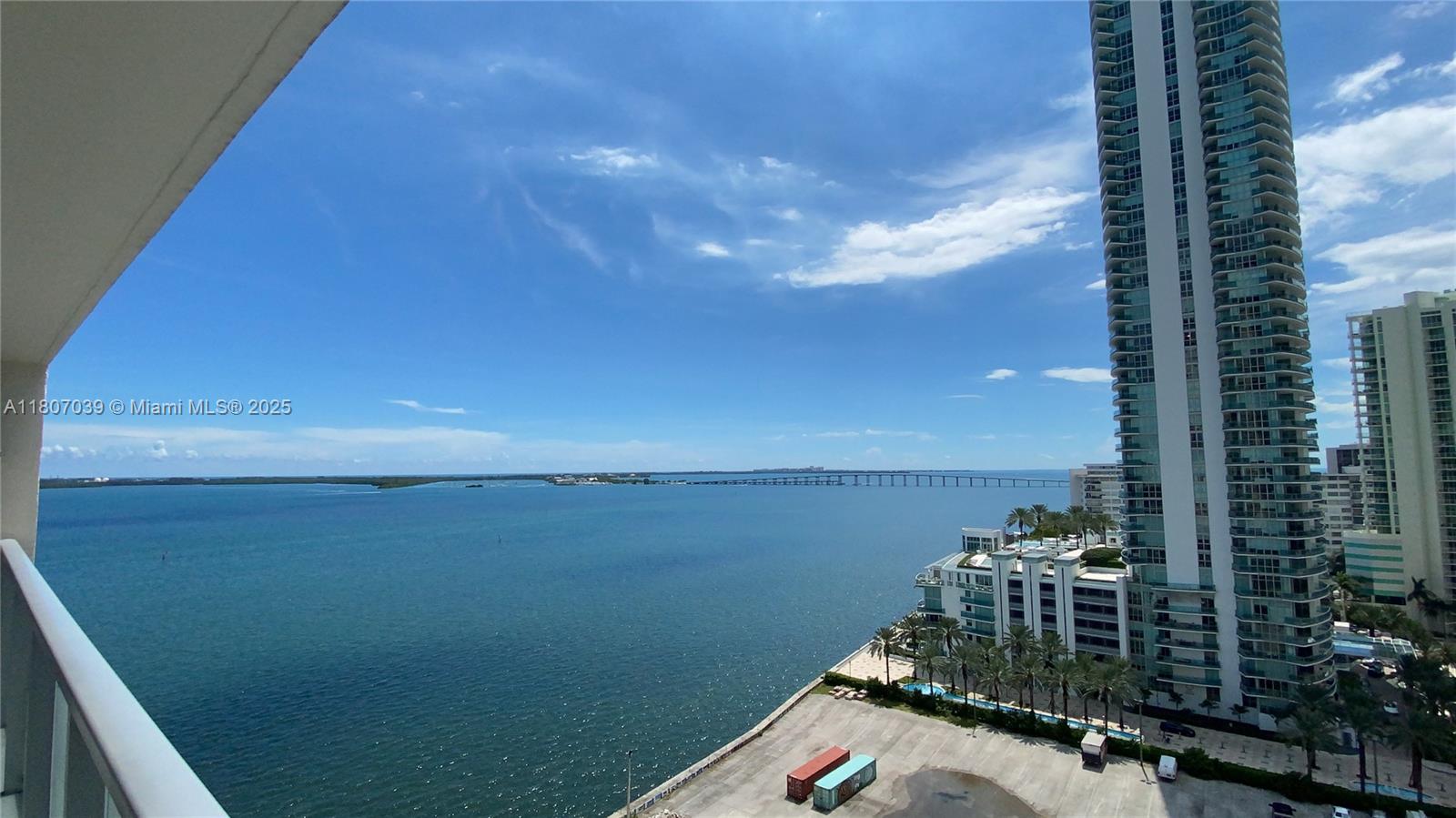 1155 Brickell Bay Dr 1505, Miami, Broward County, Florida - 1 Bedrooms  
1 Bathrooms - 