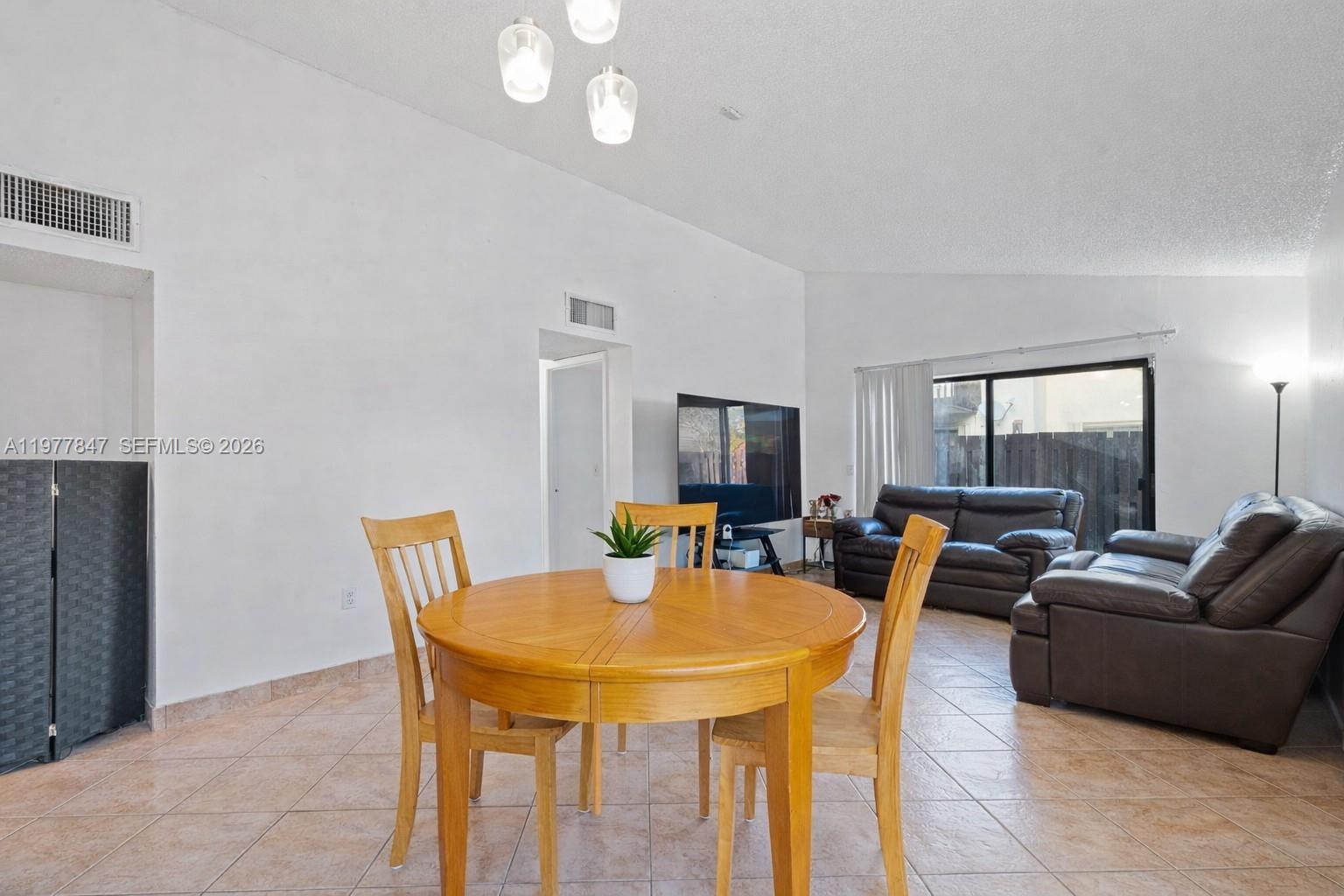 CROSSINGS VILLAGE HOMES C - Residential