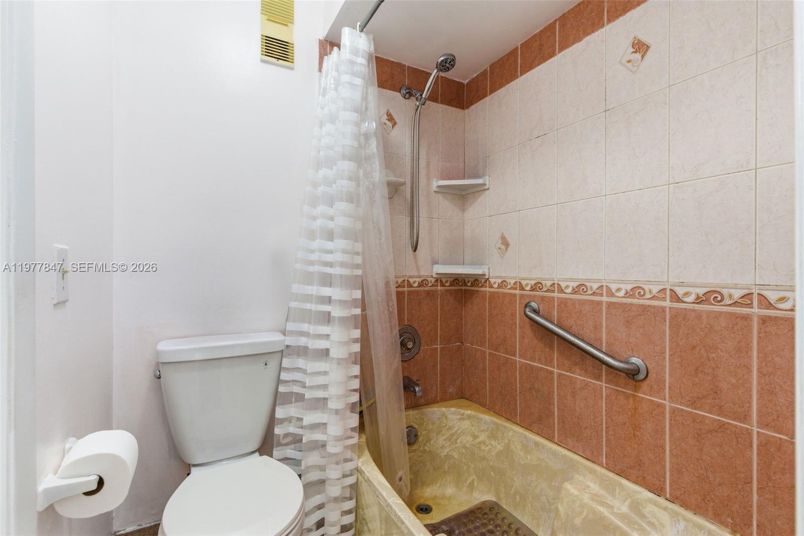 CROSSINGS VILLAGE HOMES C - Residential