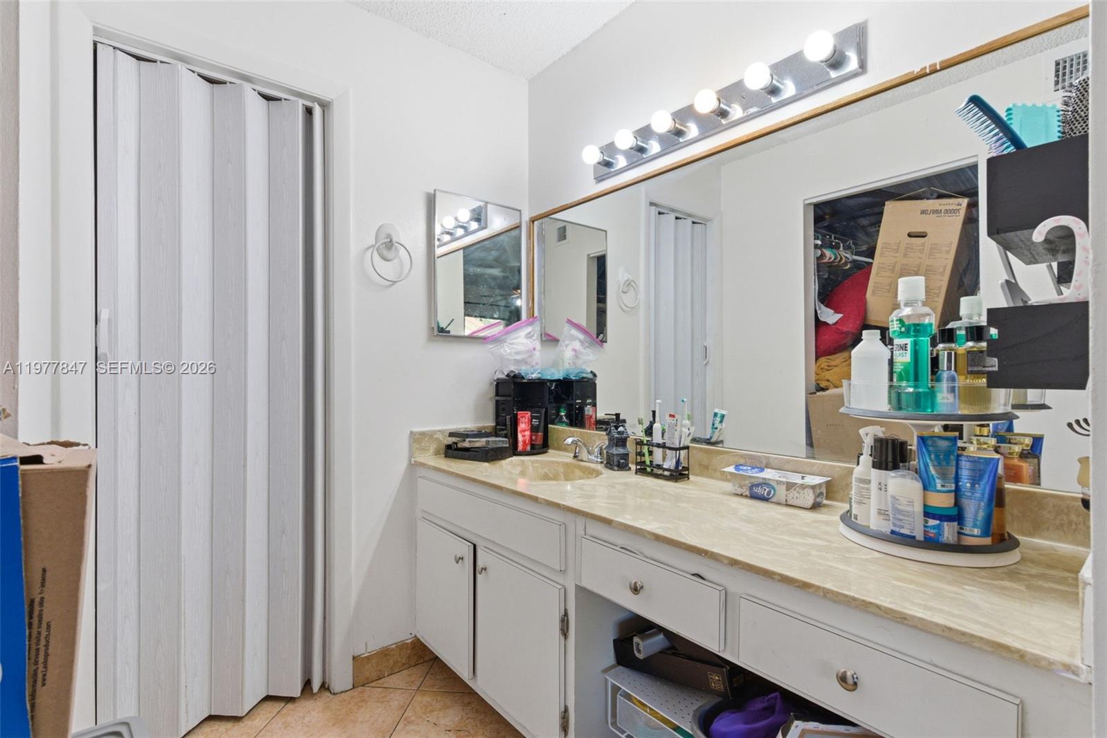 CROSSINGS VILLAGE HOMES C - Residential