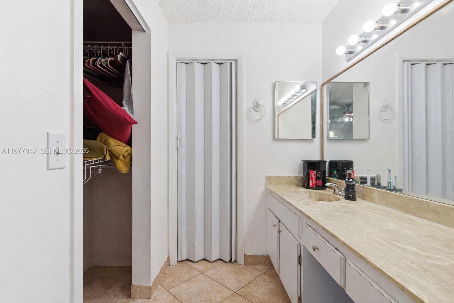 CROSSINGS VILLAGE HOMES C - Residential