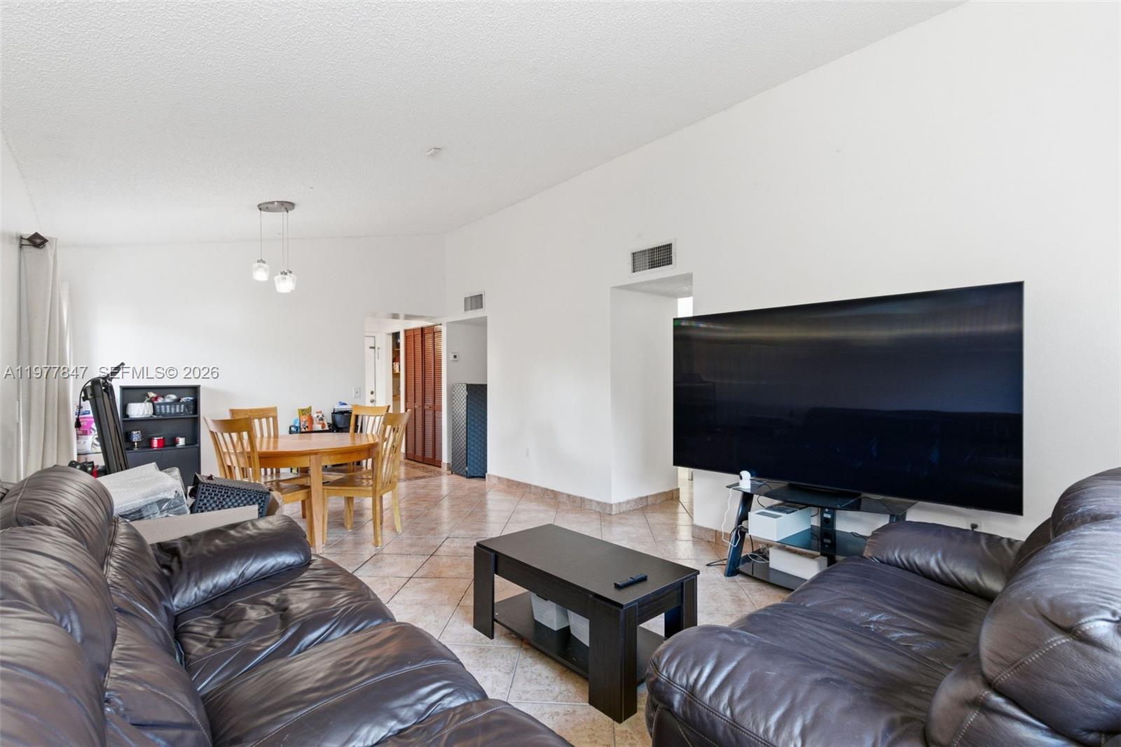 CROSSINGS VILLAGE HOMES C - Residential