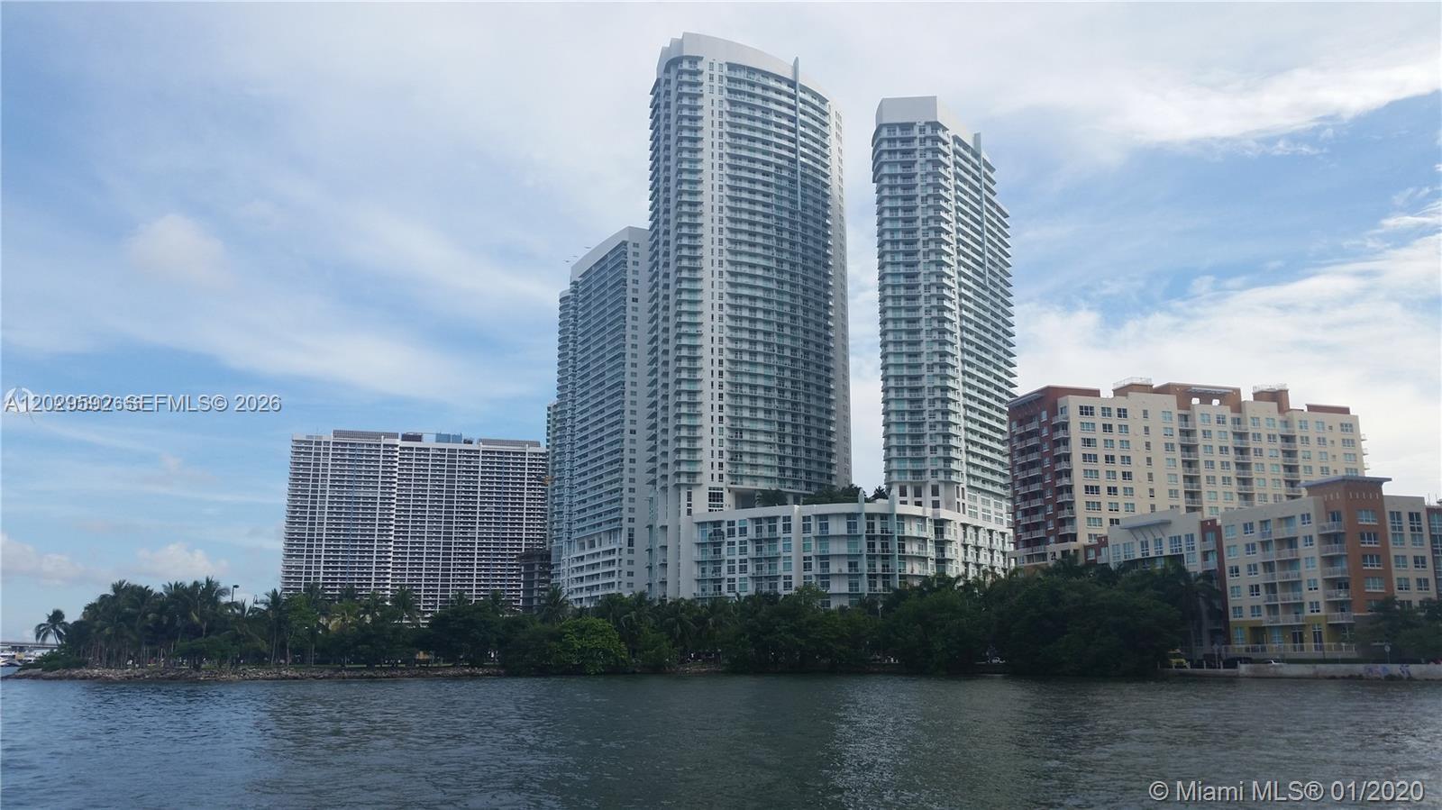 QUANTUM ON THE BAY CONDO - Residential