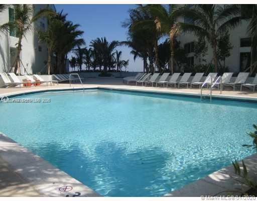 QUANTUM ON THE BAY CONDO - Residential
