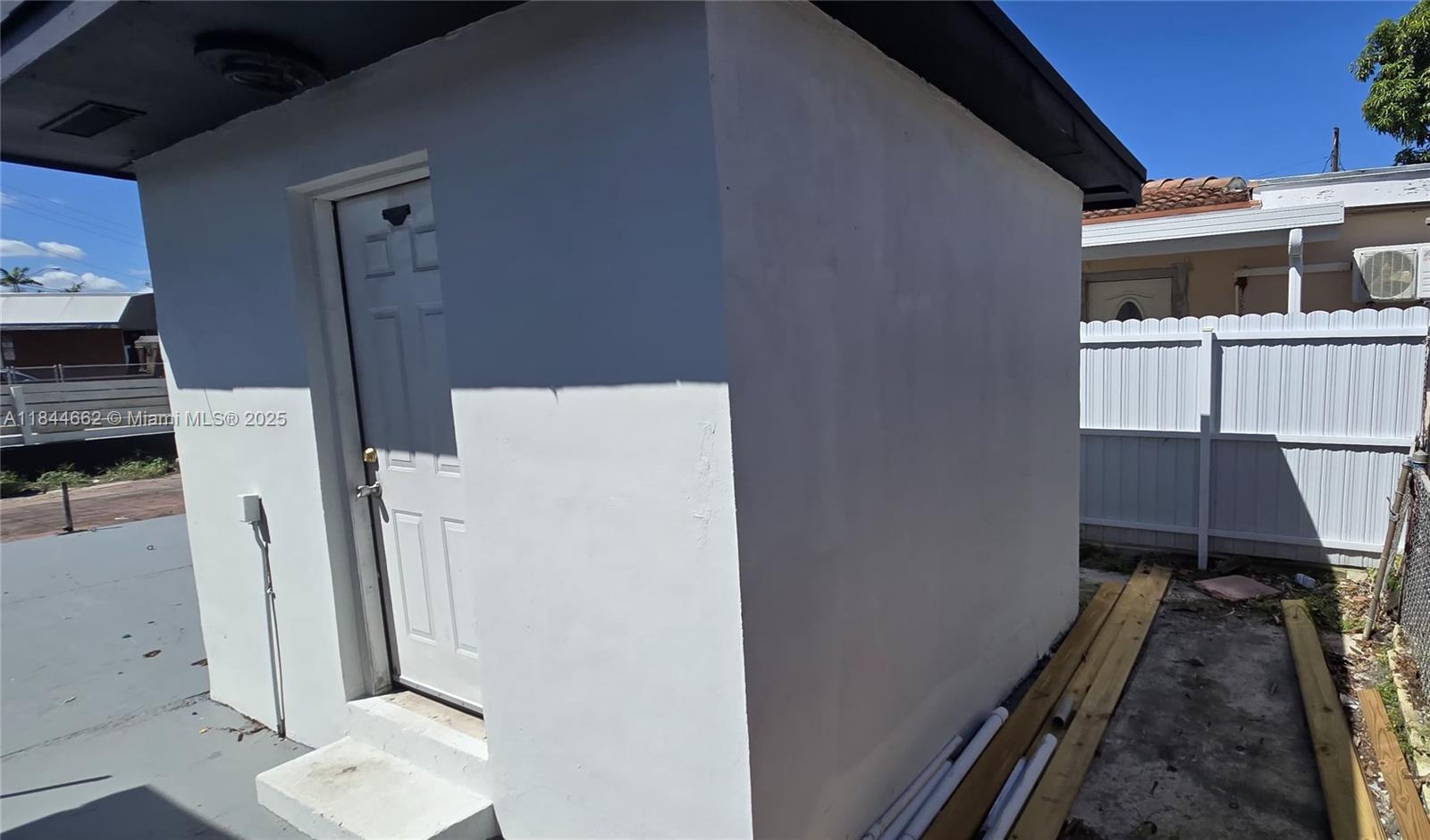 GARDEN ESTATES - Residential