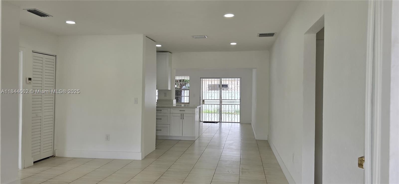 GARDEN ESTATES - Residential