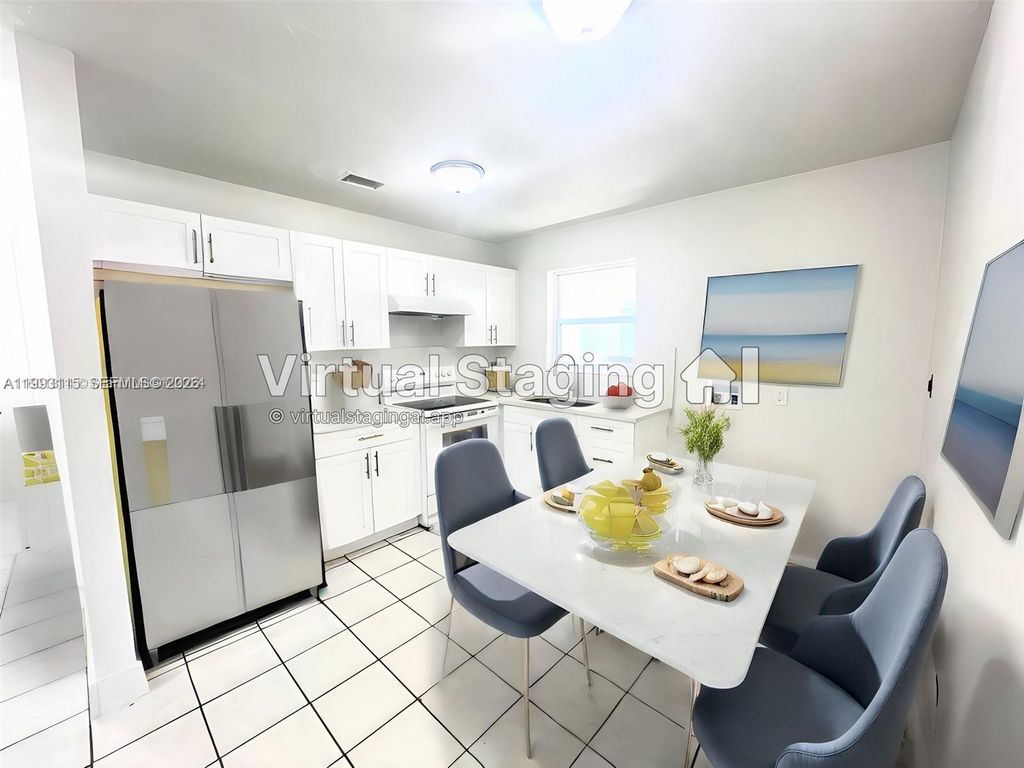 Photo of 951 SW 7th St #4, Miami, FL 33130 (MLS # A11993115)