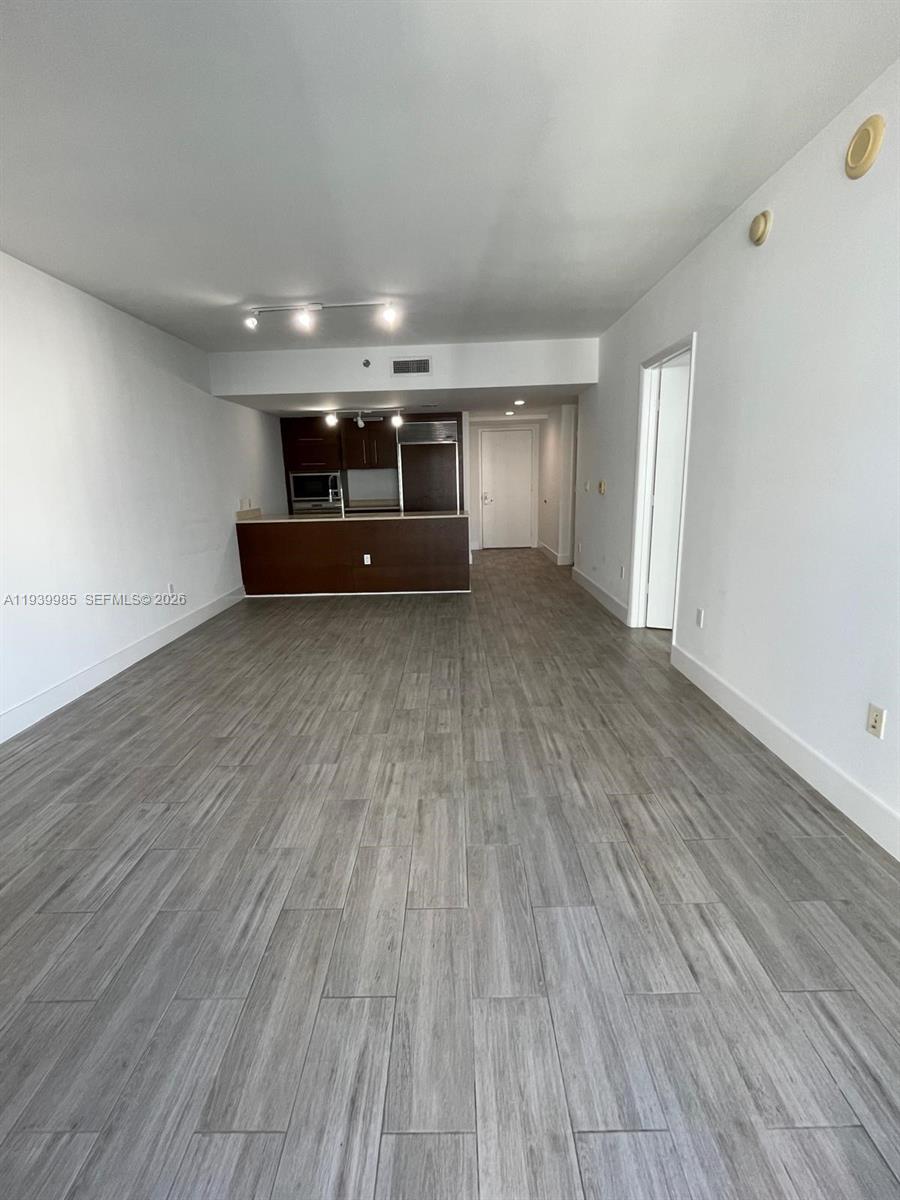 475 Brickell Ave 2014