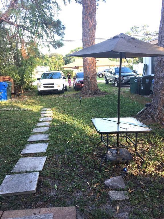 Oakland Park 2-38 B - Residential Income