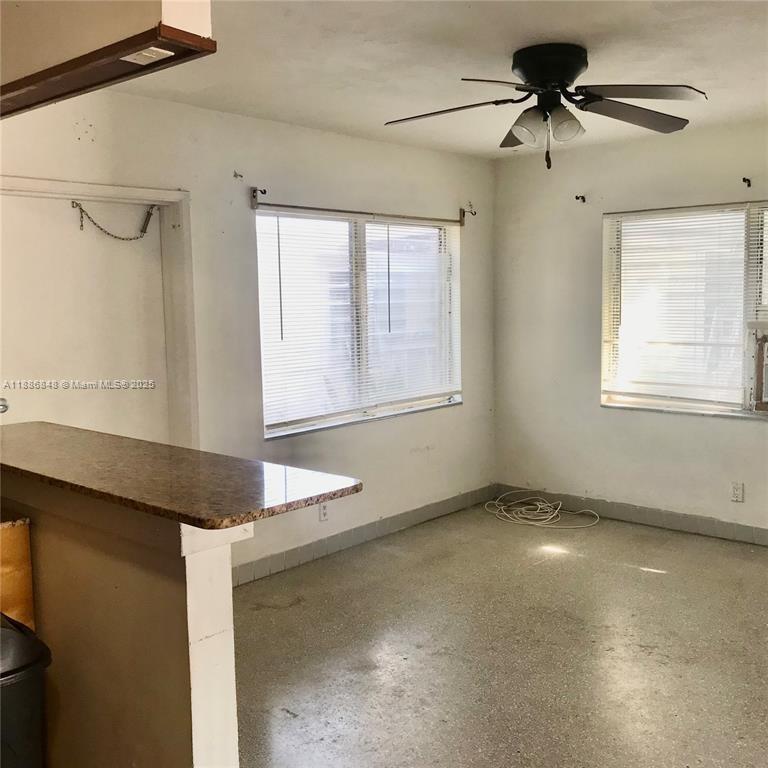 Oakland Park 2-38 B - Residential Income