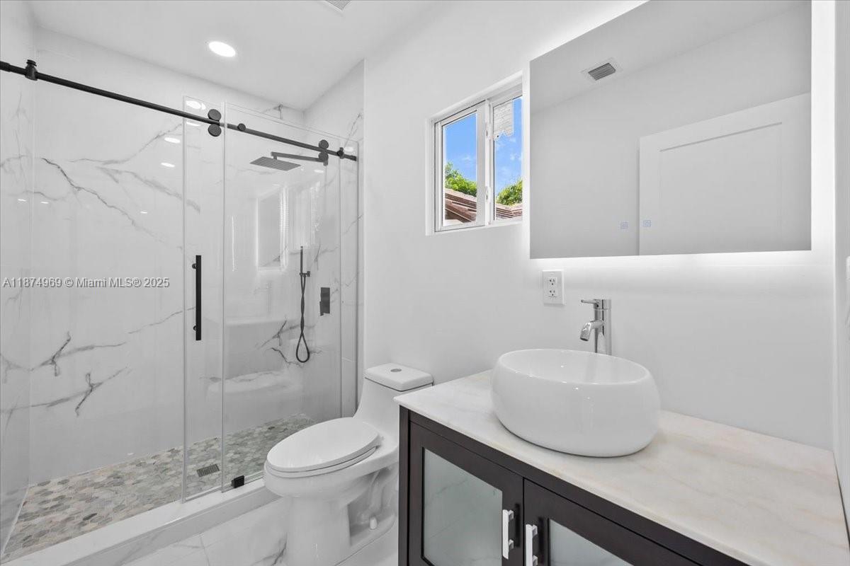 WEST END PARK AMD PL - Residential Income