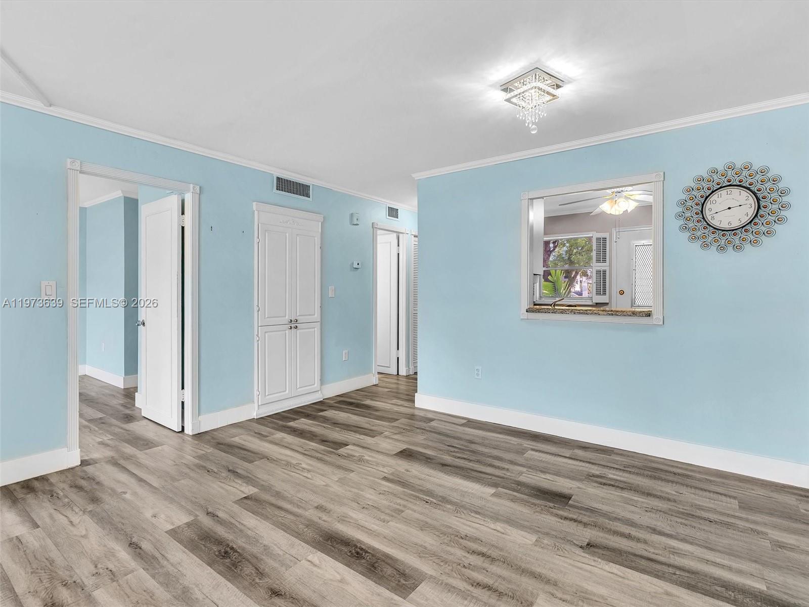 EDEN ISLES CONDO # 4 - Residential