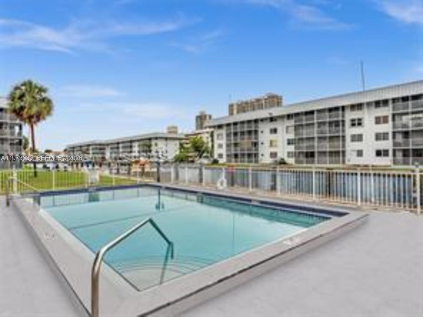 EDEN ISLES CONDO # 4 - Residential