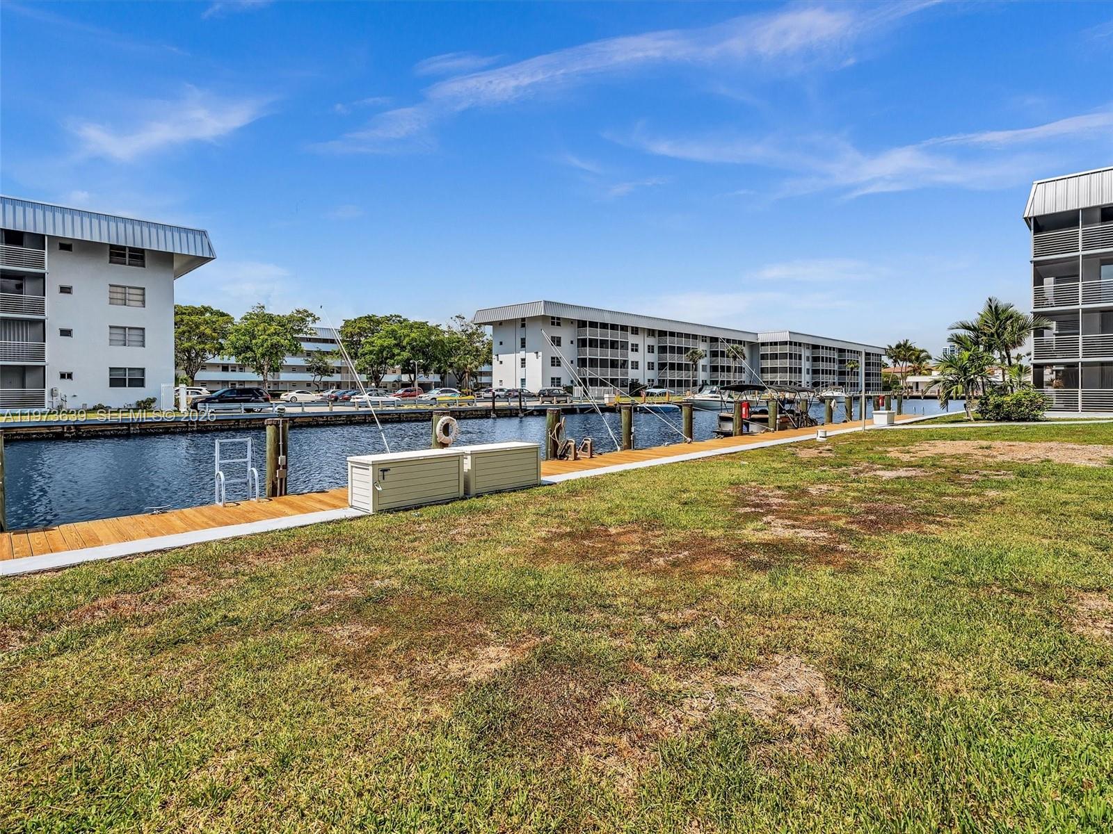 EDEN ISLES CONDO # 4 - Residential