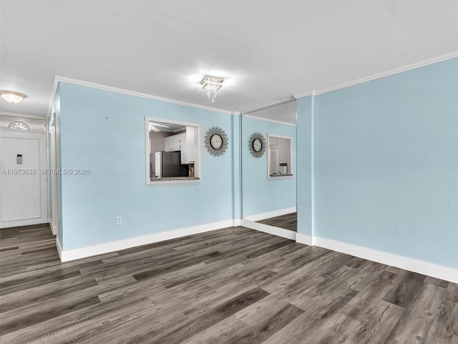 EDEN ISLES CONDO # 4 - Residential