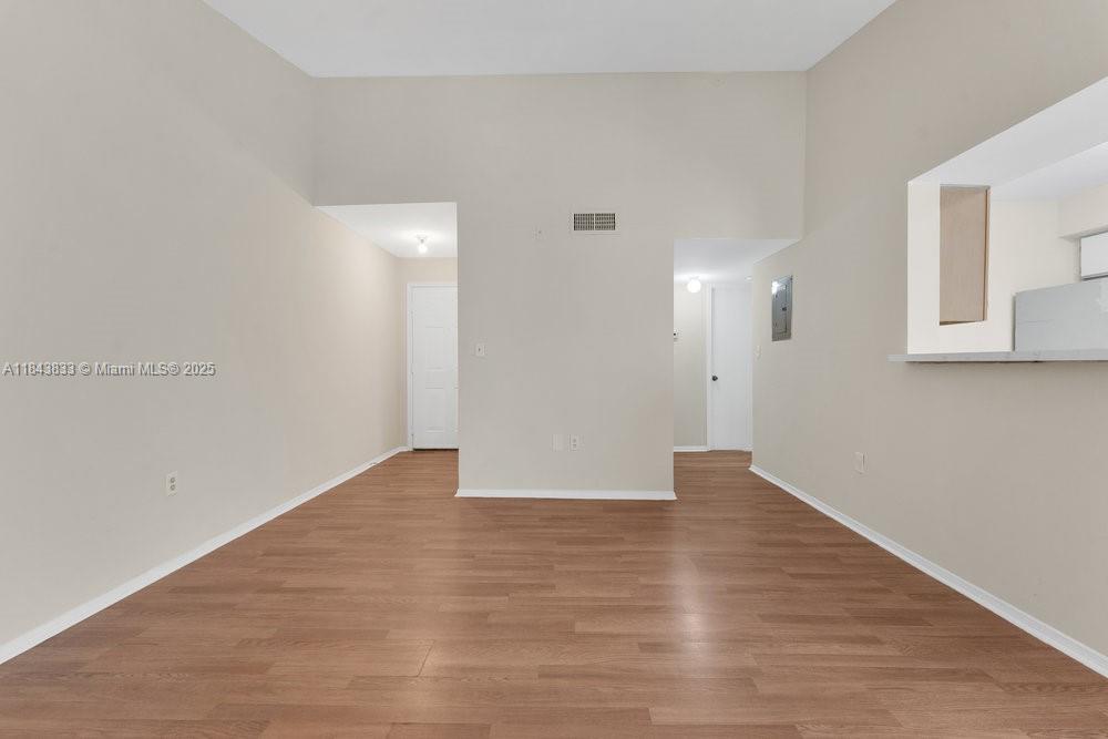 SAILBOAT POINTE CONDO - Residential