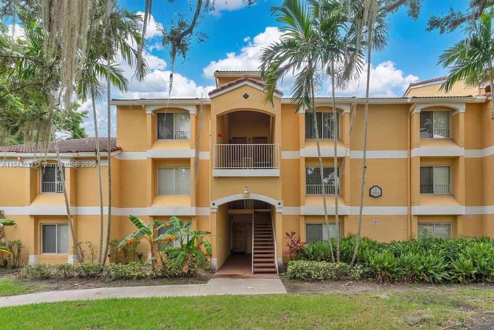 Gorgeous updated 1 Bedroom, 1 Bath Condo offer move in ready living space. A private stairway leads directly to the clubhouse and to the serene lake, surrounded by beautiful certified wildlife habitat. Condo have a private balcony with this peaceful and stunning view. New stainless steel appliances and new washer/dryer in the unit. Sailboat Pointe is a gated pet friendly and all ages community. Clubhouse with pools, fitness center, tennis courts, pickleball courts, library and much more. One assigned parking space and plenty of guest parking. Immediate rental is permitted. Association has reserves and passed recertification. Property located close to shopping, beaches, restaurants, entertainment and parks.
