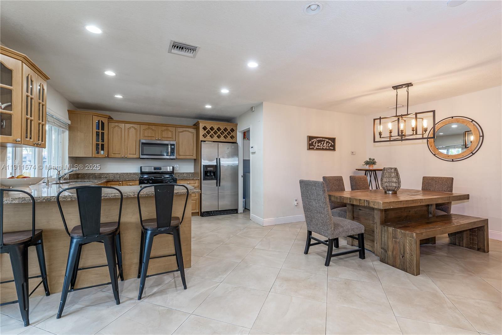 SUNRISE GOLF VILLAGE - Residential