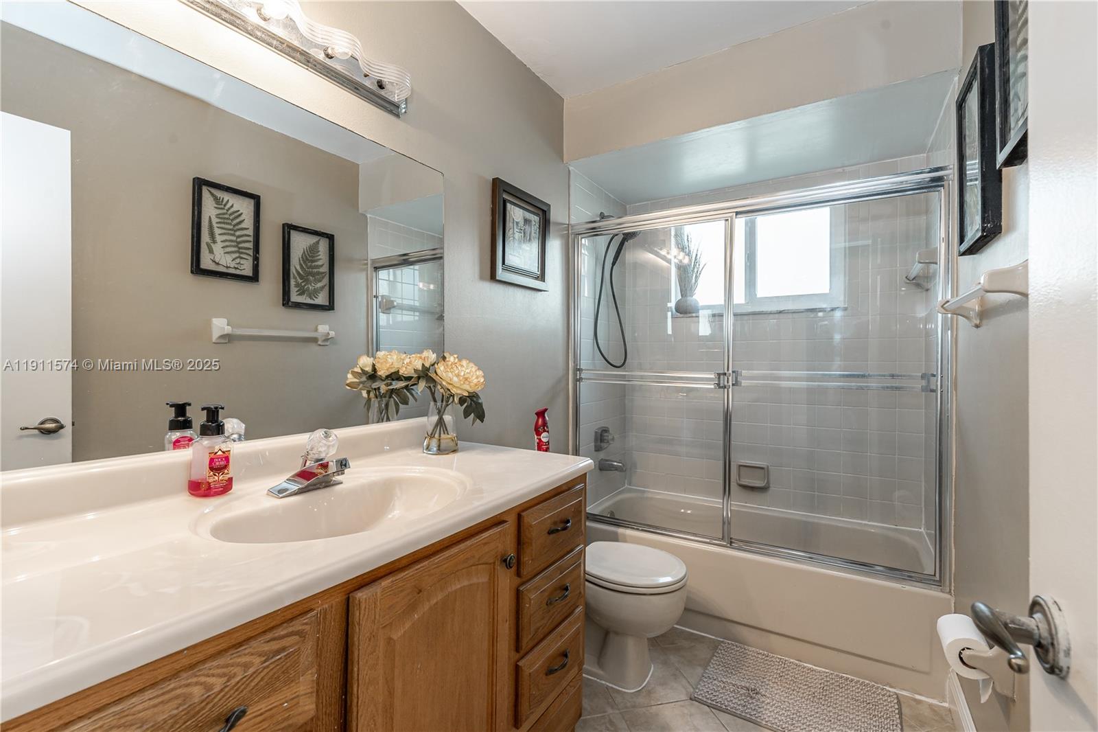 SUNRISE GOLF VILLAGE - Residential