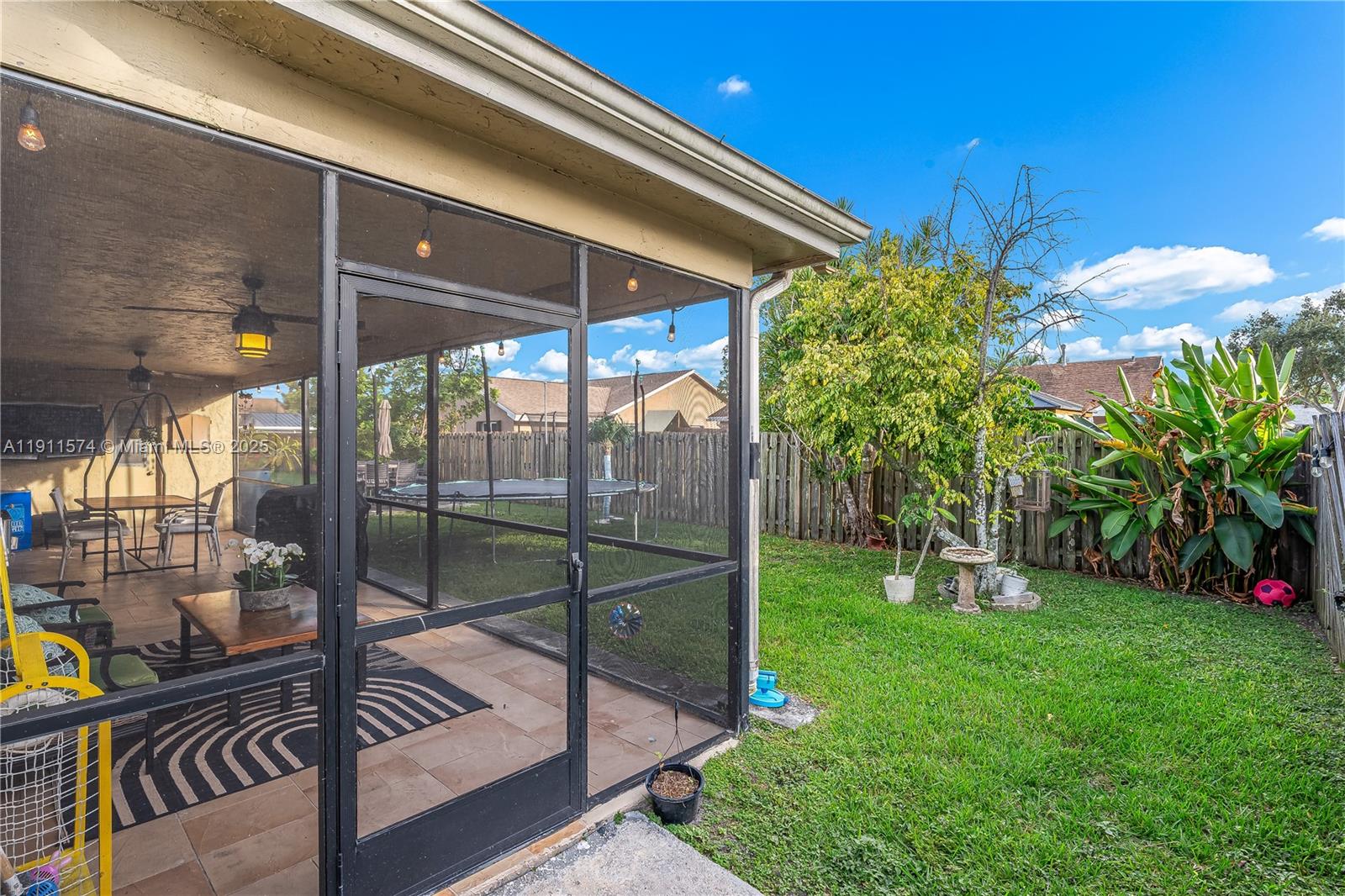 SUNRISE GOLF VILLAGE - Residential