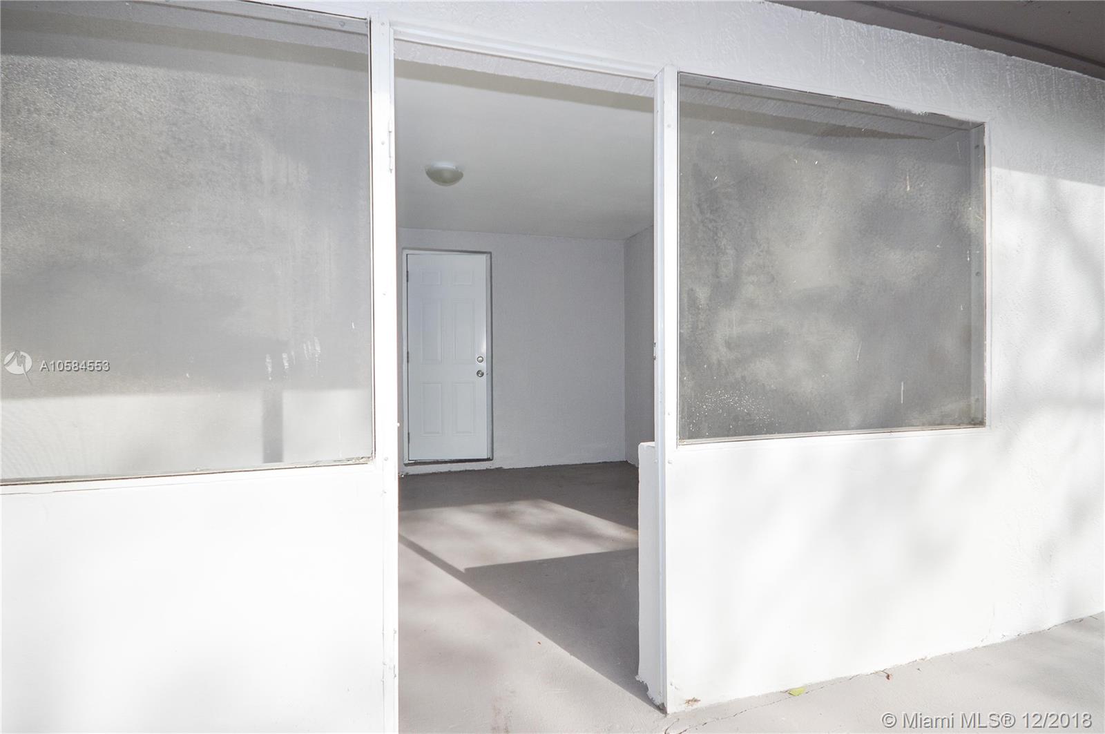 HOLLYWOOD BEACH GARDENS 1 - Residential