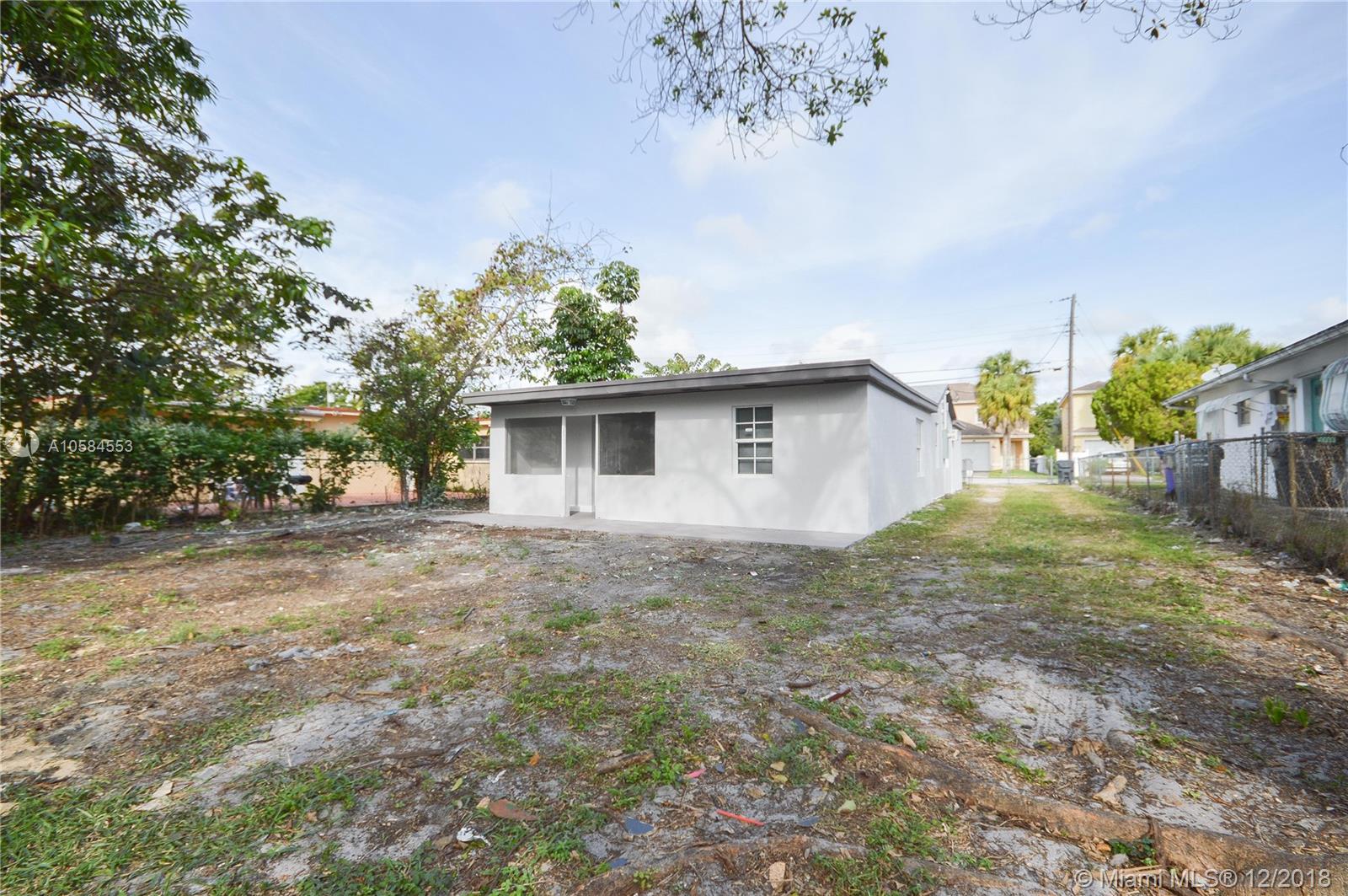 HOLLYWOOD BEACH GARDENS 1 - Residential