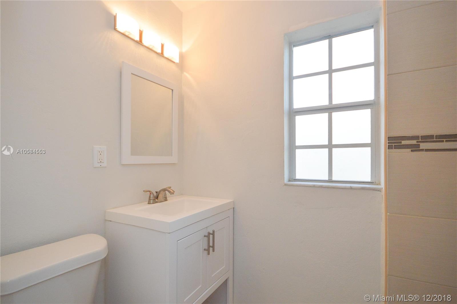 HOLLYWOOD BEACH GARDENS 1 - Residential