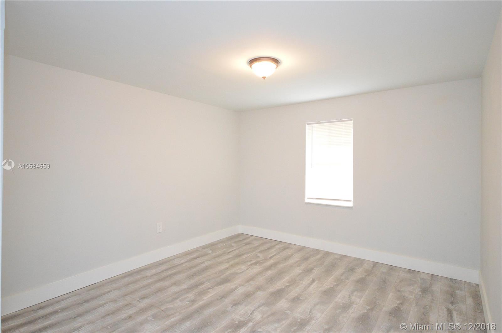 HOLLYWOOD BEACH GARDENS 1 - Residential