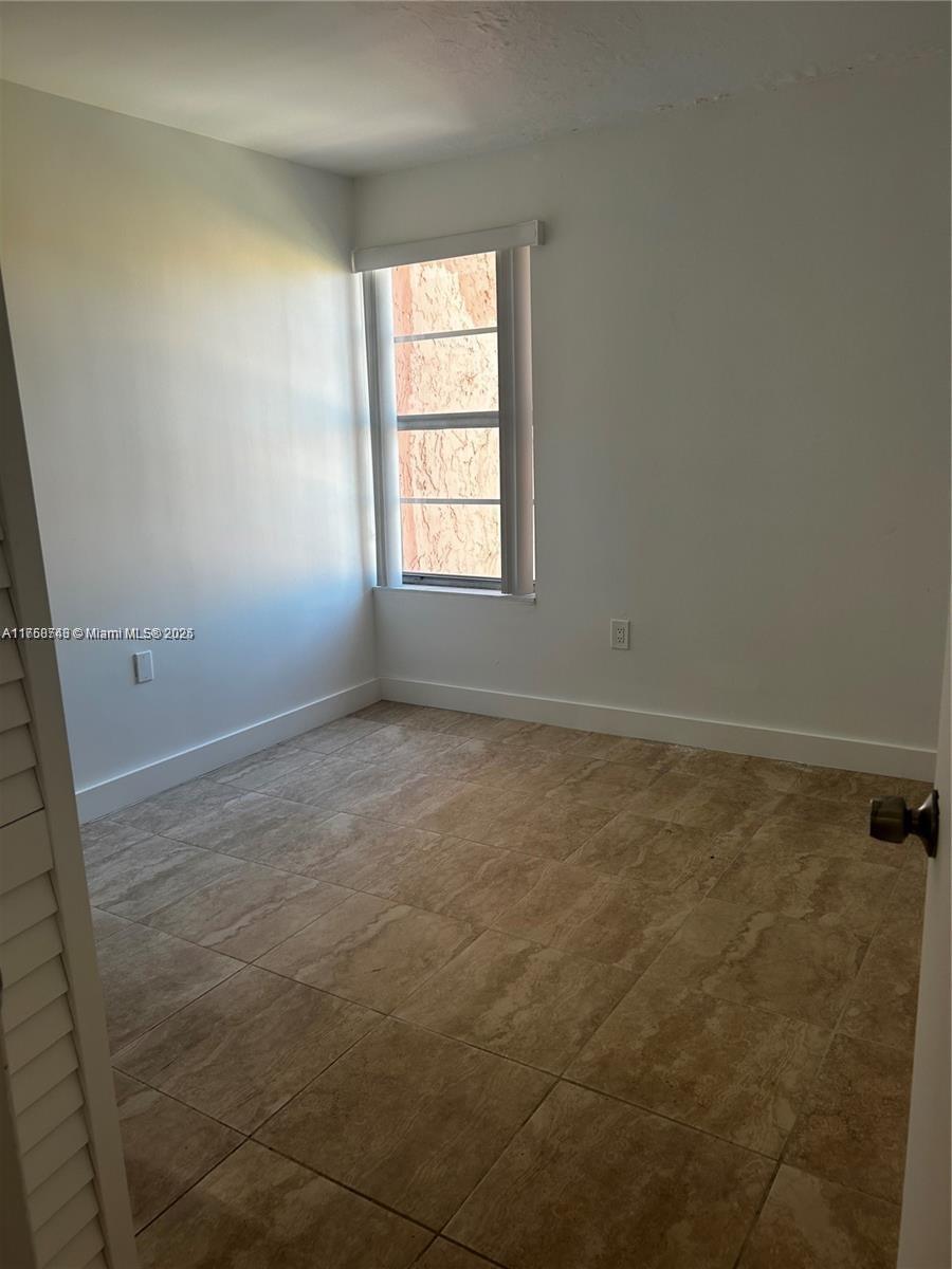 SUNSET VILLAS NO 3 CONDO - Residential Lease