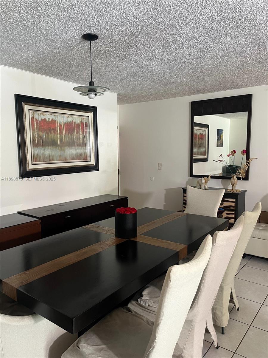 BAYVIEW GARDENS CONDO - Residential