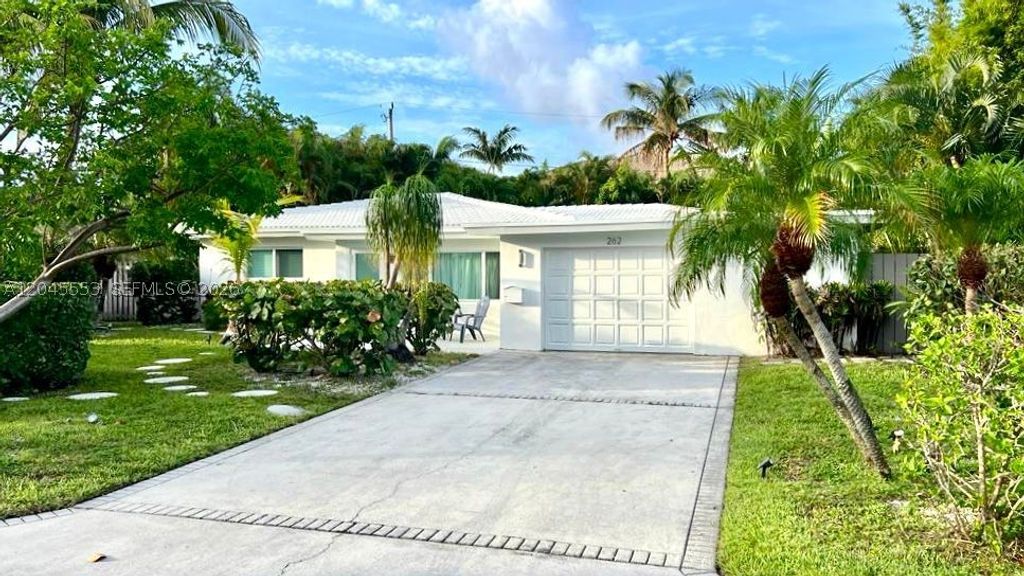 Photo of Lauderdale By The Sea, FL 33308 (MLS # A12045553)