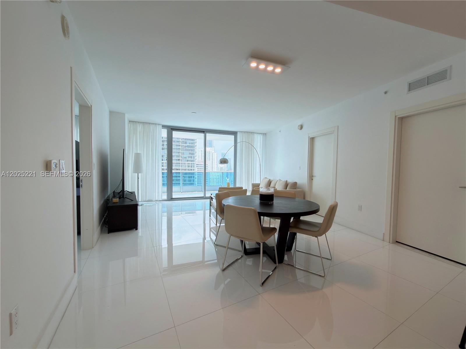 200 Biscayne Boulevard Way 4104