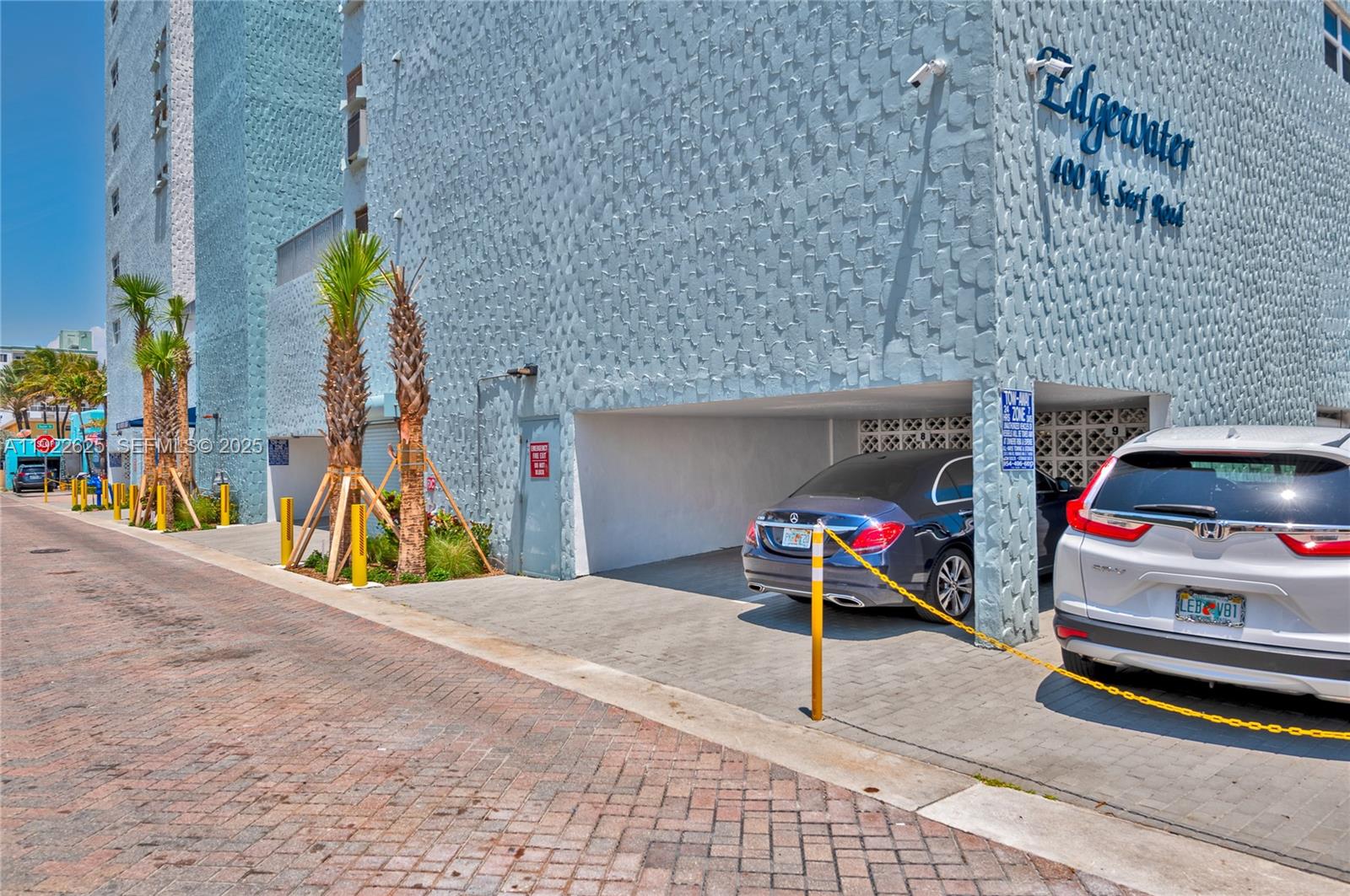 EDGEWATER BEACH TOWERS CO - Residential