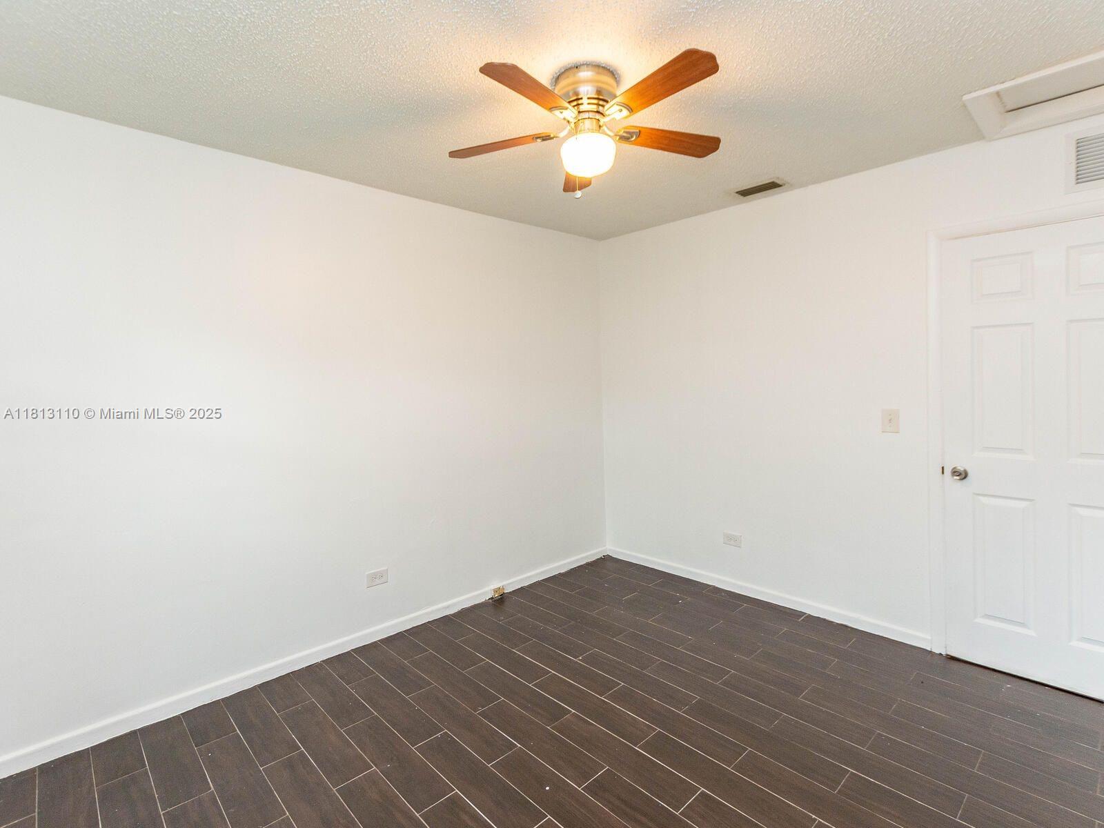 BOULEVARD HEIGHTS SEC TEN - Residential Lease