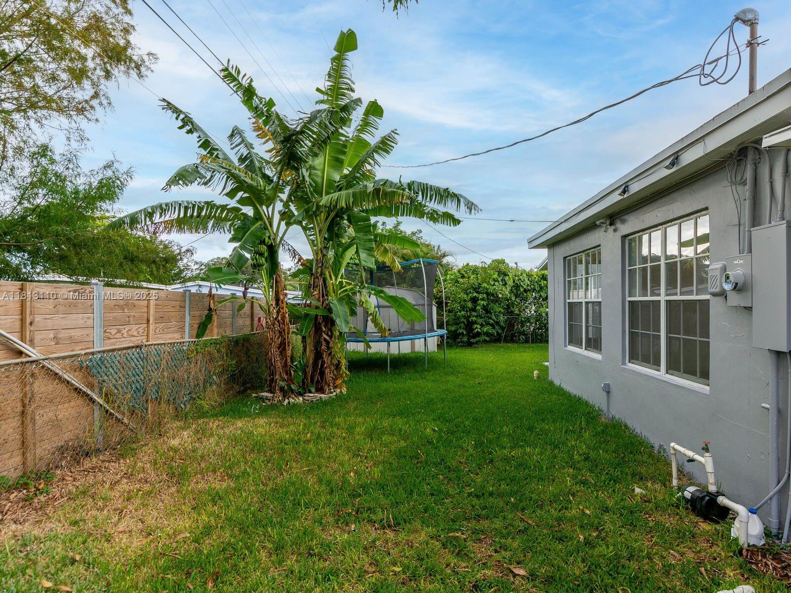 BOULEVARD HEIGHTS SEC TEN - Residential Lease