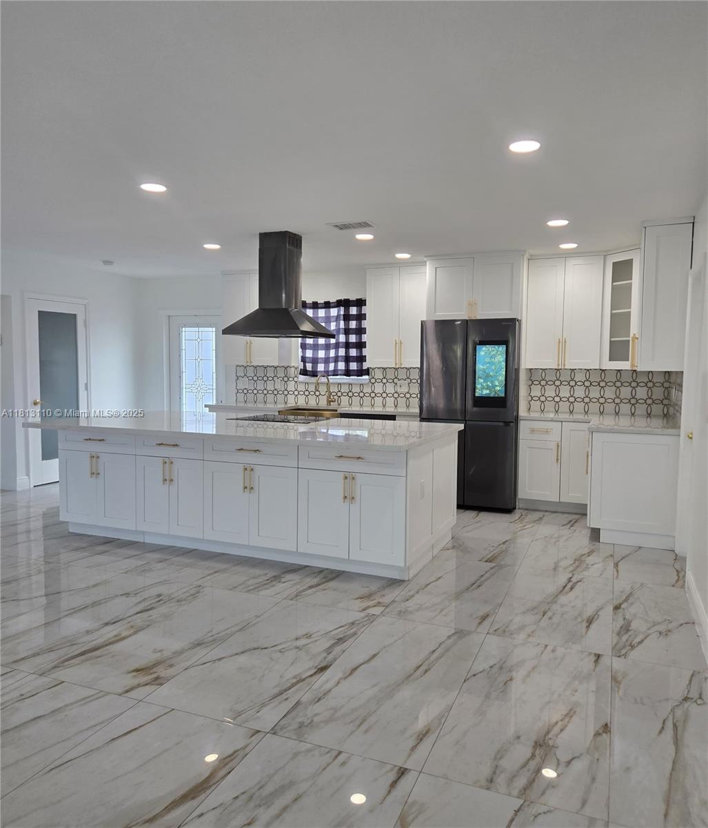 BOULEVARD HEIGHTS SEC TEN - Residential Lease